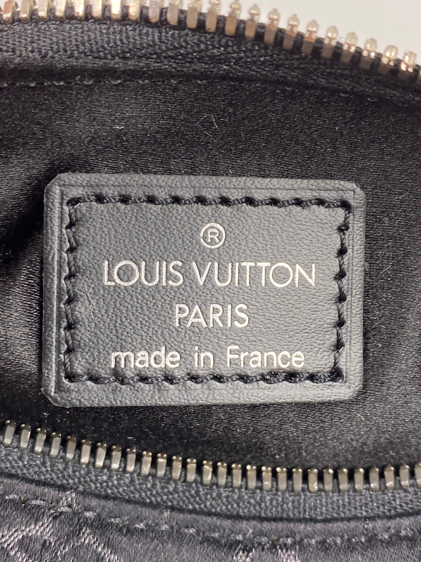 LOUIS VUITTON Mini Papillon schwarz Satin