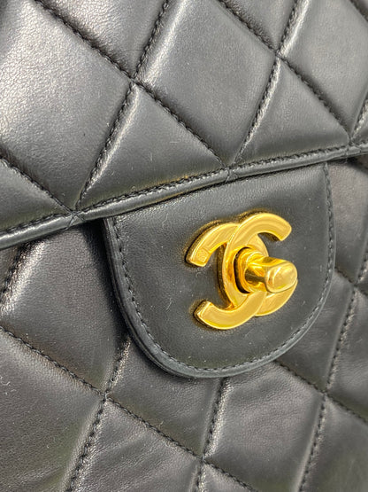 CHANEL Timeless Classic Single Flap Bag Jumbo schwarz Lammleder