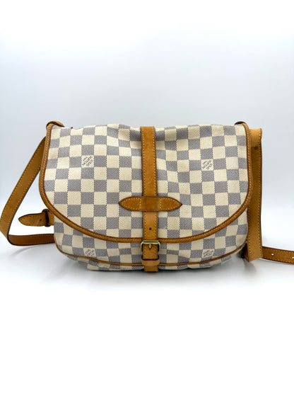 LOUIS VUITTON Saumur 30 Damier Azur Designer Handtasche groß mit charakteristischem Karo-Canvas und Lederakzenten