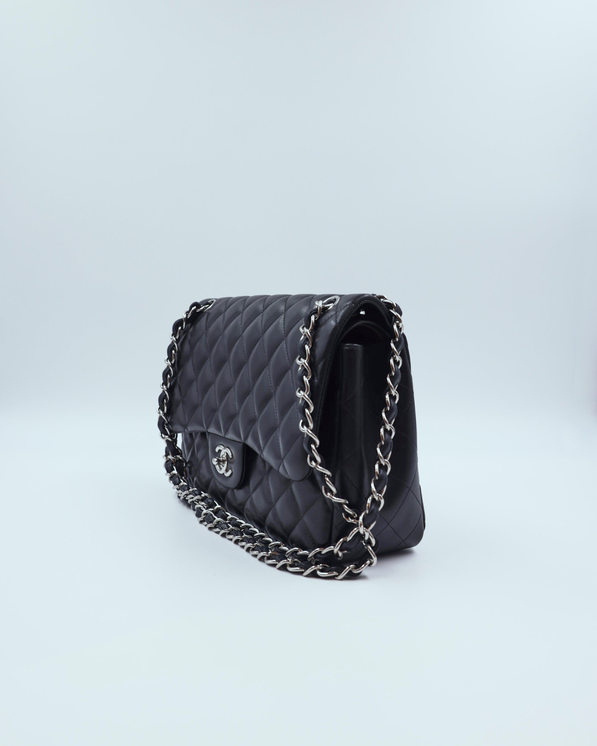 CHANEL Timeless Double Flap Jumbo schwarz SHW schwarze gesteppte Designerhandtasche aus zweiter Hand