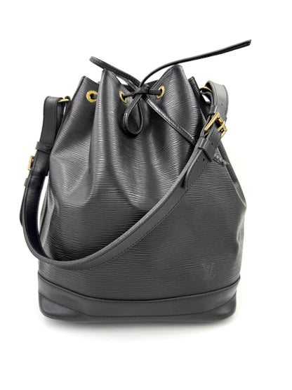 LOUIS VUITTON Noe grande Epi schwarz Frontansicht mit Kordelzug, verstellbarem Lederriemen und feiner Lederstruktur Second Hand