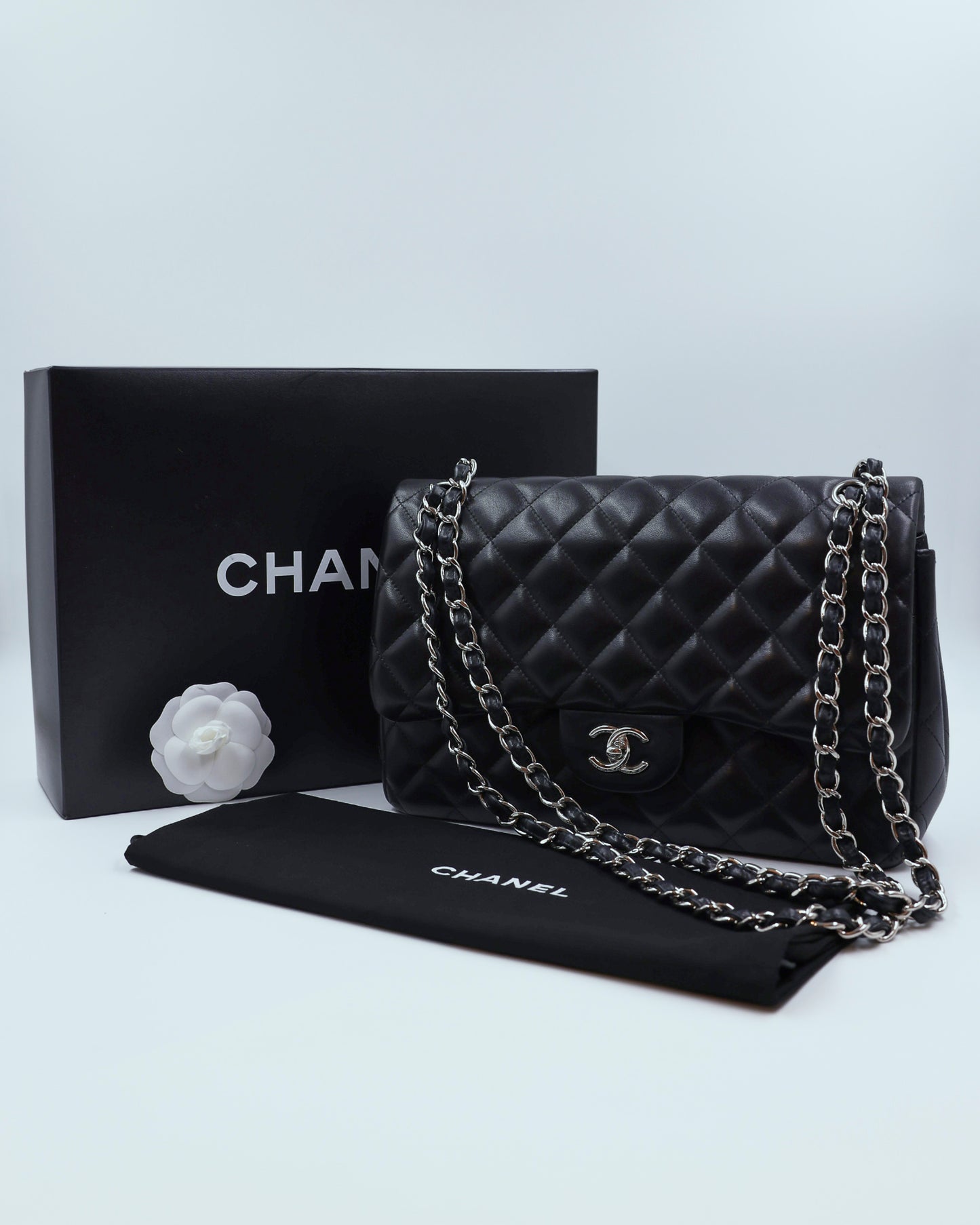 CHANEL Timeless Double Flap Jumbo schwarz SHW schwarze Designerhandtasche aus zweiter Hand mit Kettenhenkel