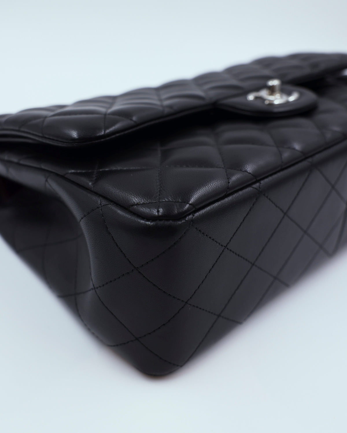 CHANEL Timeless Double Flap Jumbo schwarz SHW schwarze gesteppte Designerhandtasche mit silberfarbener Kette