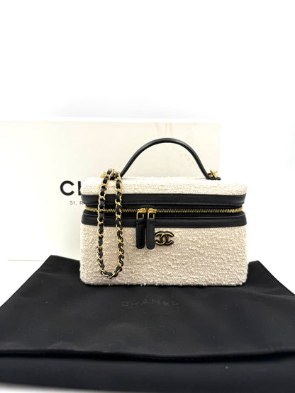 CHANEL Vanity Coco Beach 2026