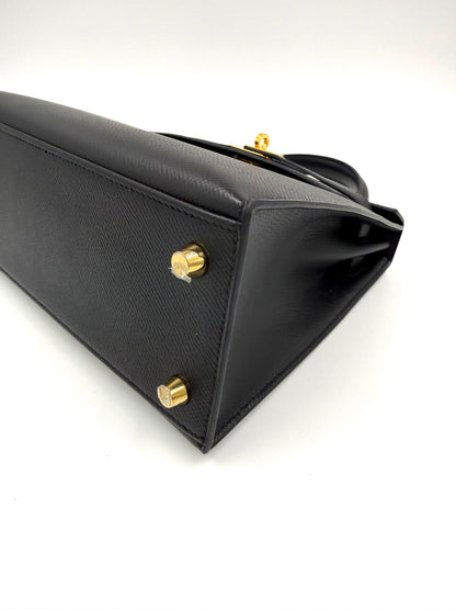 HERMÈS Kelly 25 Epsom Schwarz GHW
