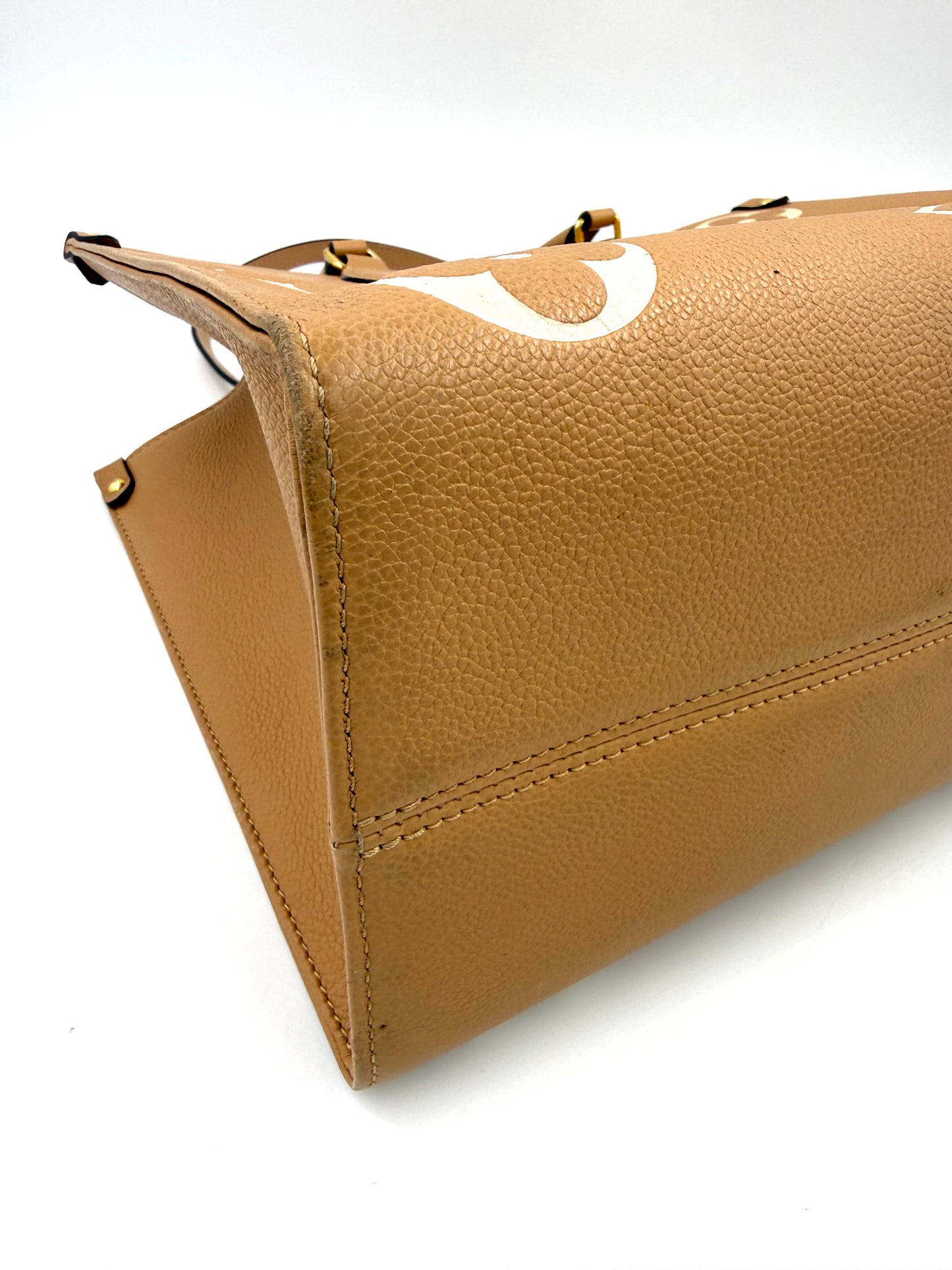 LOUIS VUITTON Onthego MM Bicolor beige