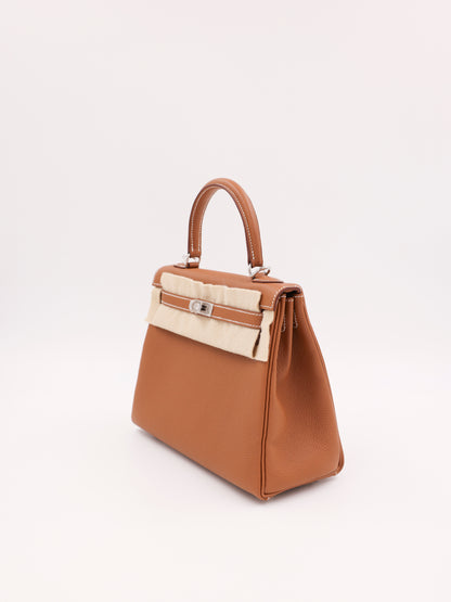 HERMÈS Kelly 25 Retourne Togo Gold PHW