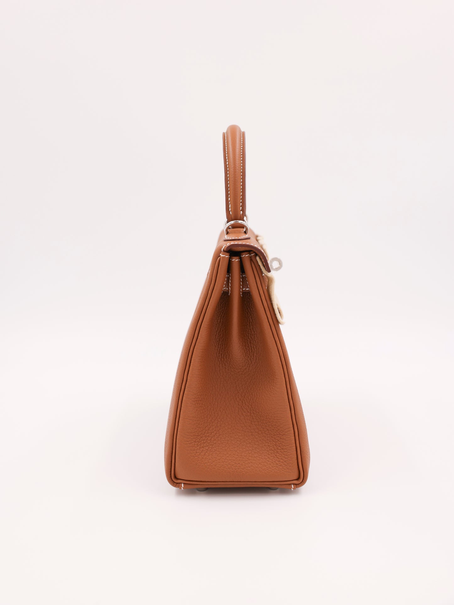 HERMÈS Kelly 25 Retourne Togo Gold PHW