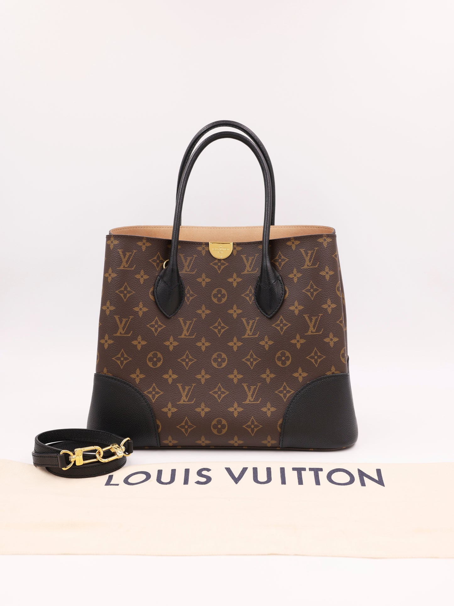 LOUIS VUITTON Flandrin Monogram Canvas schwarz
