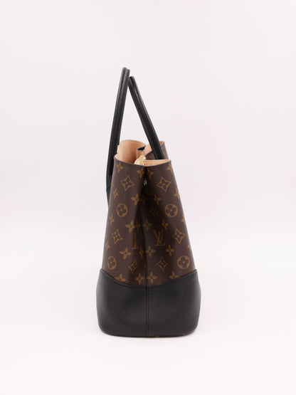LOUIS VUITTON Flandrin Monogram Canvas schwarz