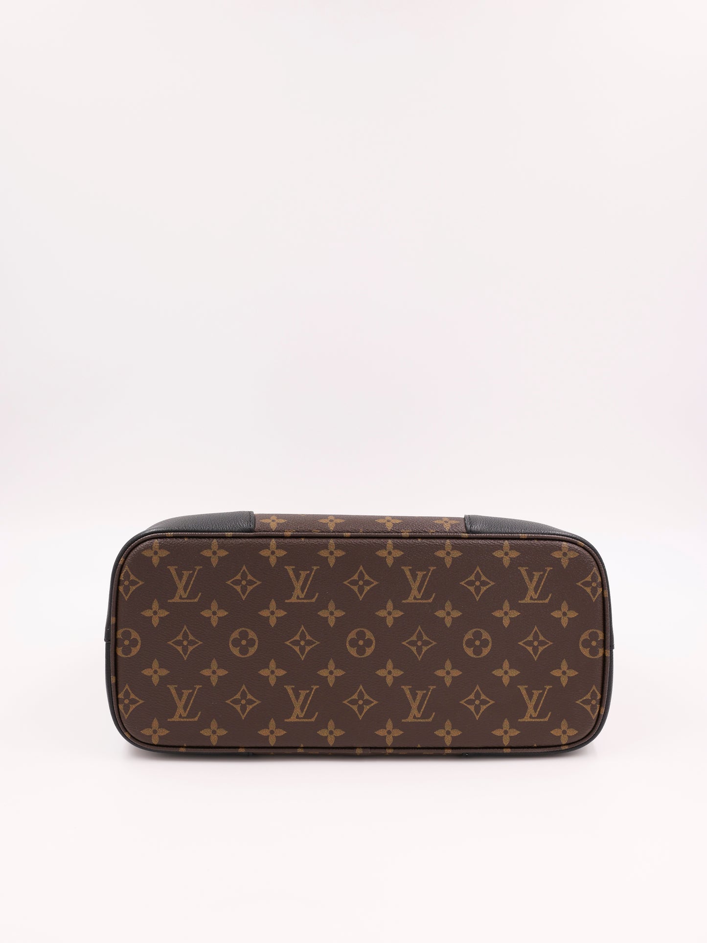 LOUIS VUITTON Flandrin Monogram Canvas schwarz