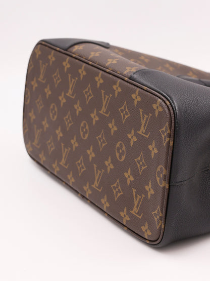 LOUIS VUITTON Flandrin Monogram Canvas schwarz