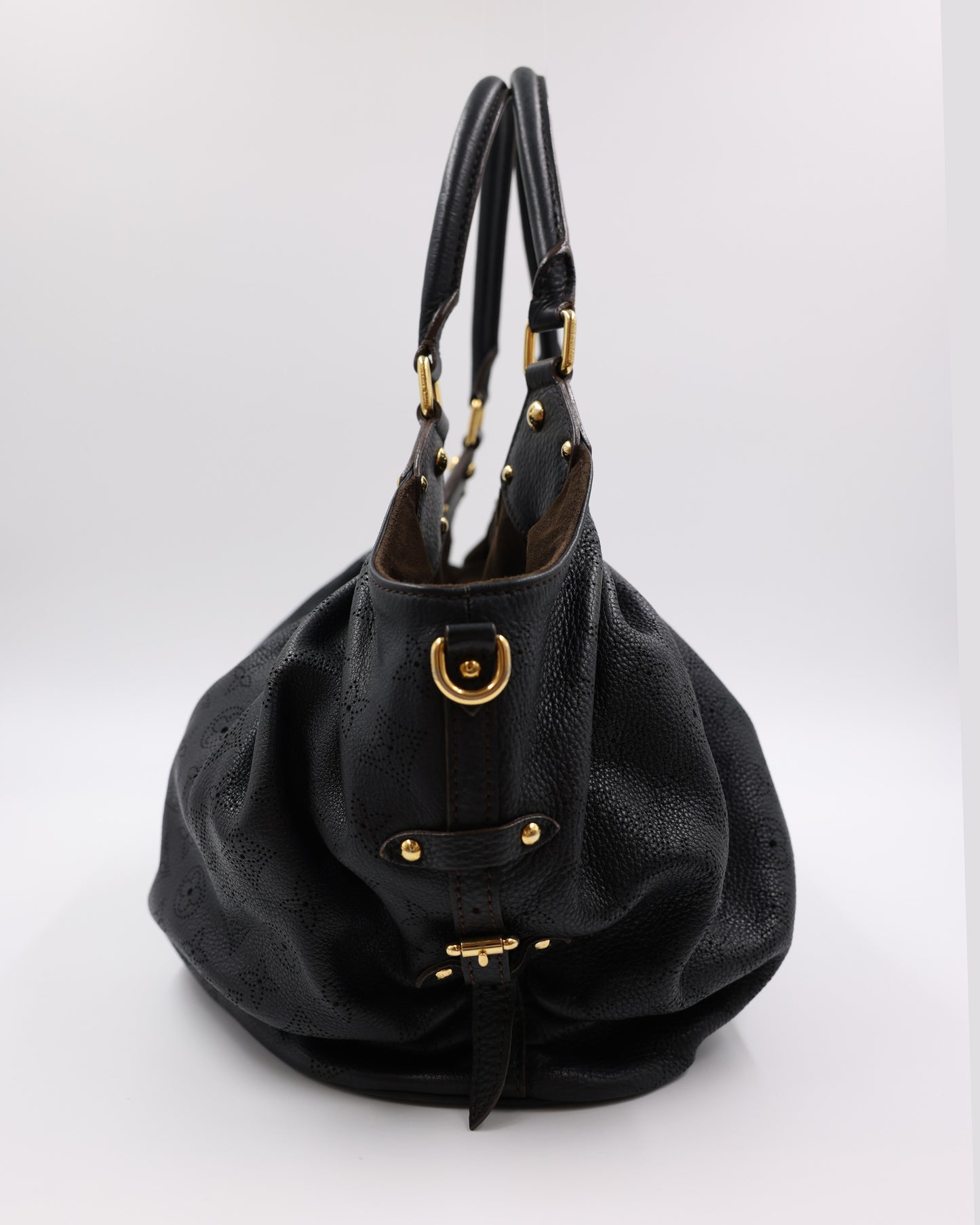 LOUIS VUITTON Mahina M schwarz