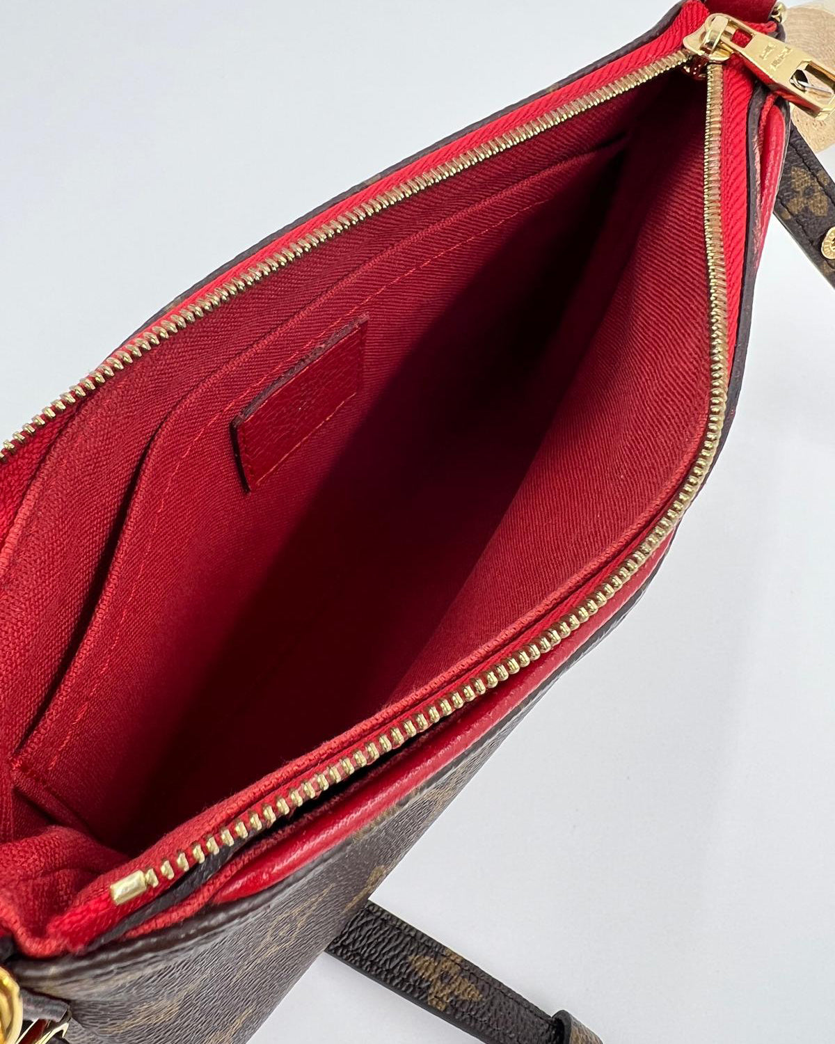 LOUIS VUITTON Pallas Clutch Monogram Canvas Cerise