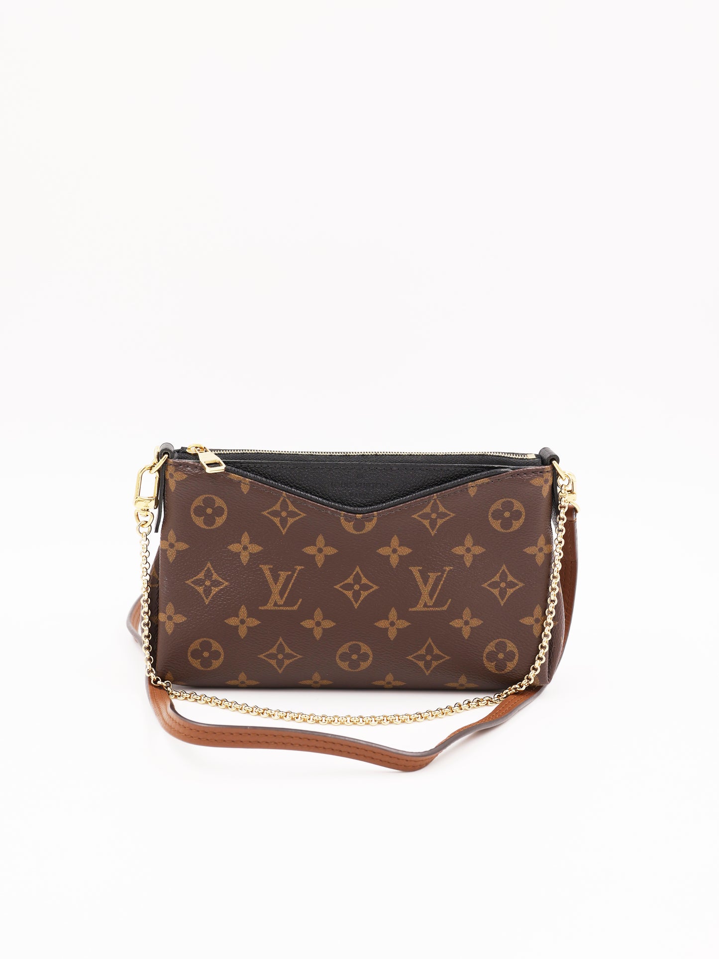LOUIS VUITTON Pallas Clutch Monogram Canvas schwarz