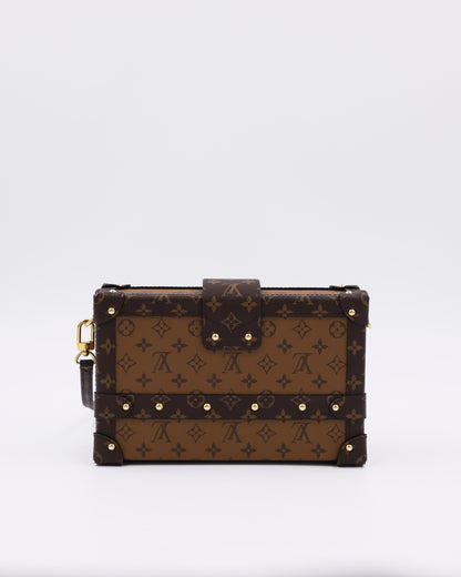 LOUIS VUITTON Petit Malle Monogram Reverse als elegante Designerhandtasche aus Monogram Canvas