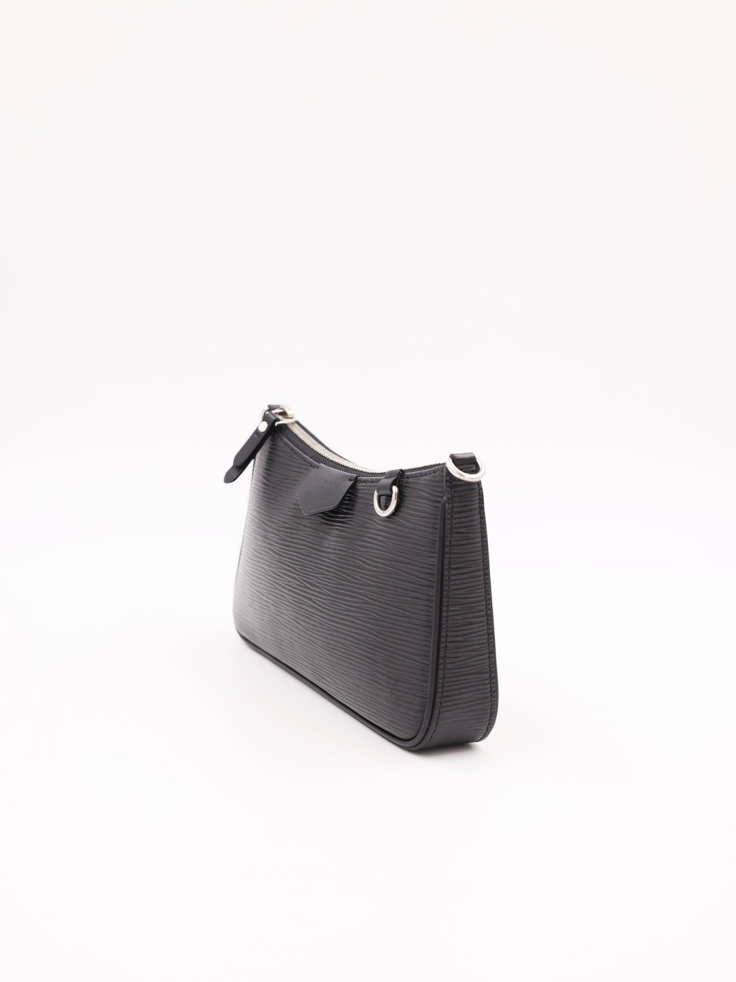 LOUIS VUITTON Easy Pouch On Strap Epi schwarz