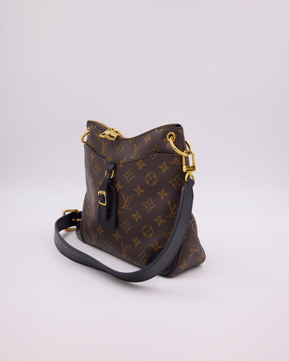 Louis Vuitton Odeon Monogram Canvas schwarz Secondhand Designerhandtasche mit schwarzem Schulterriemen