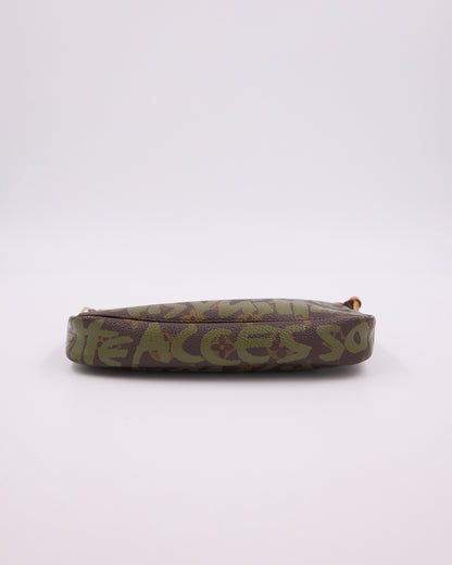 LOUIS VUITTON Pochette Accessoires Graffiti x Stephen Sprouse khaki, khakifarbene Designer-Clutch