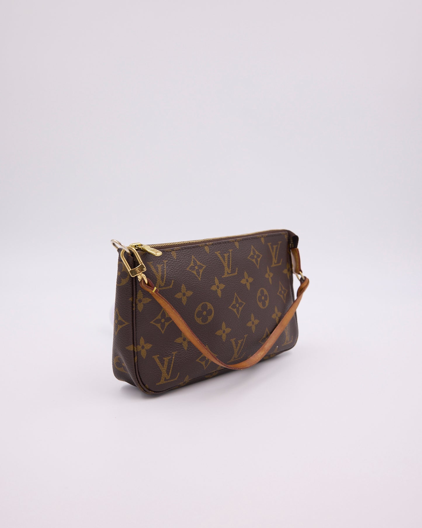 LOUIS VUITTON Pochette Accessoires Monogram Canvas als braune Umhängetasche aus Canvas