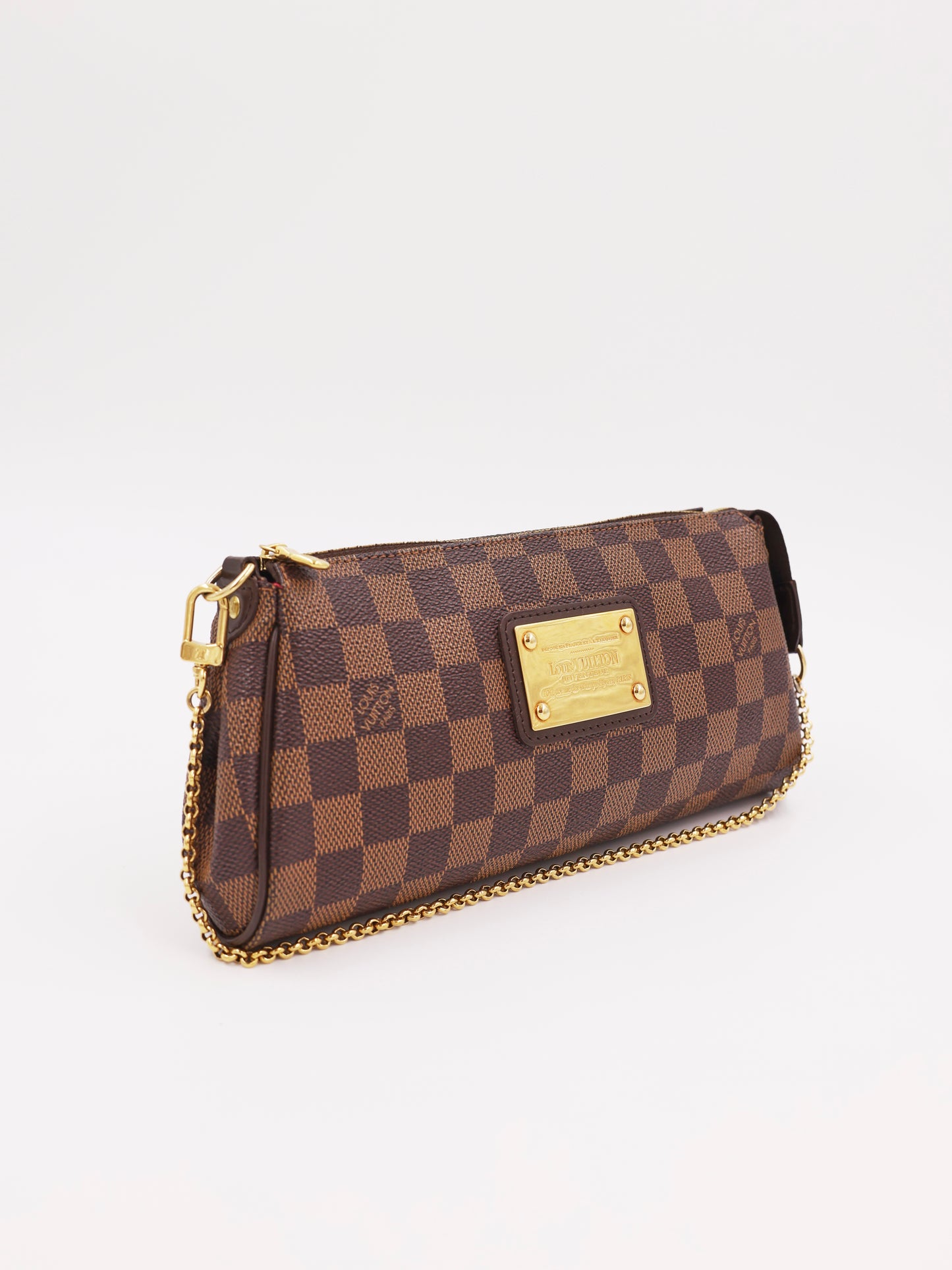 LOUIS VUITTON Pochette Eva Damier Ebene karierte Clutch mit goldfarbener Kette