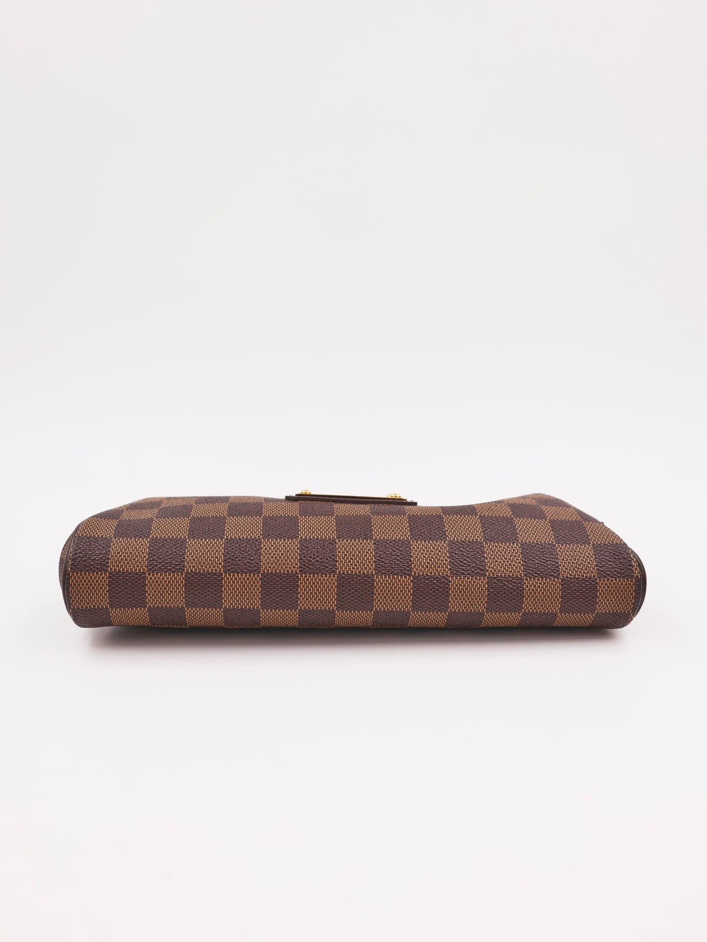 LOUIS VUITTON Pochette Eva Damier Ebene braune Clutch mit Schachbrettmuster