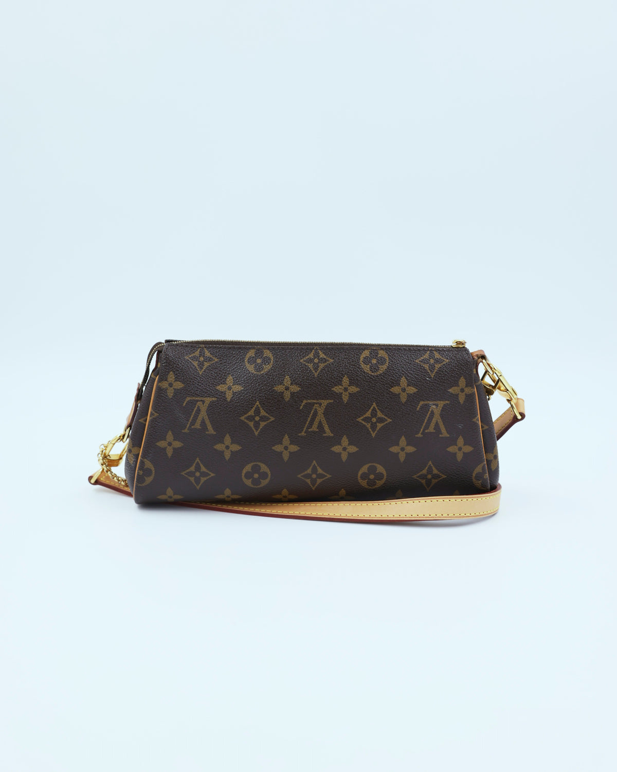 LOUIS VUITTON Pochette Eva Monogram Canvas als elegante Clutch aus Monogram Canvas