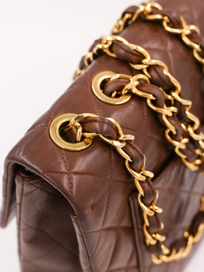 CHANEL Timeless Flap Bag Maxi schoko GHW