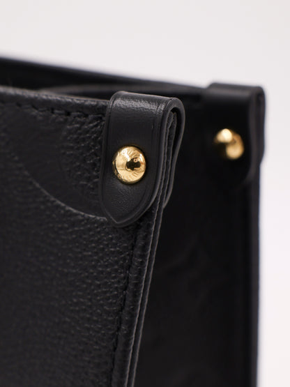LOUIS VUITTON OnTheGo PM Monogram Empreinte schwarz