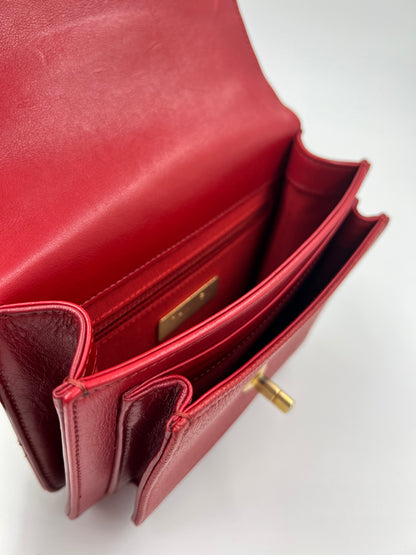 CHANEL Flap small Caviar Lammleder rouge GHW