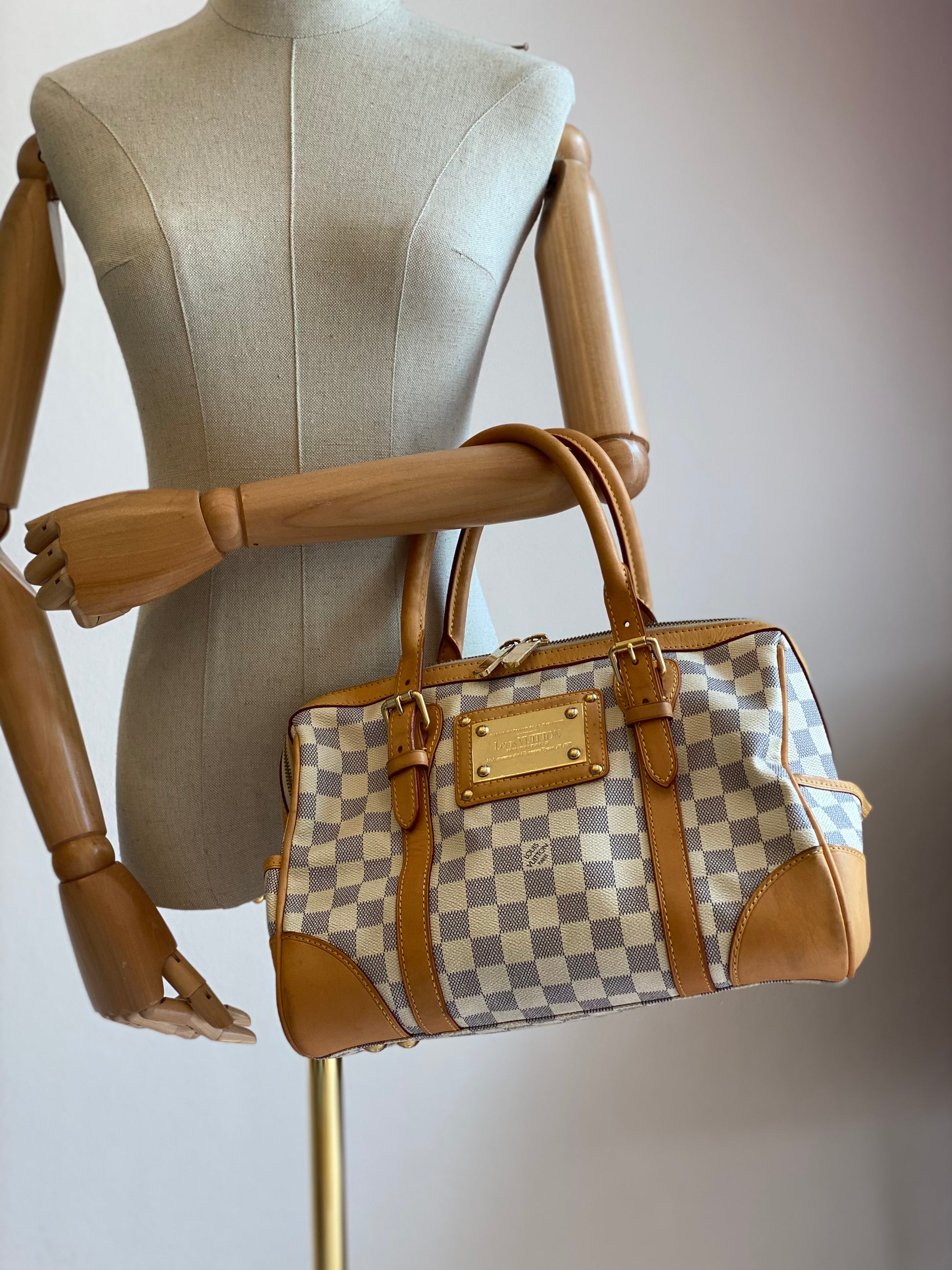 Louis Vuitton Damier Azur Berkeley Bag GORGEOUS – Lemon Tree Goods