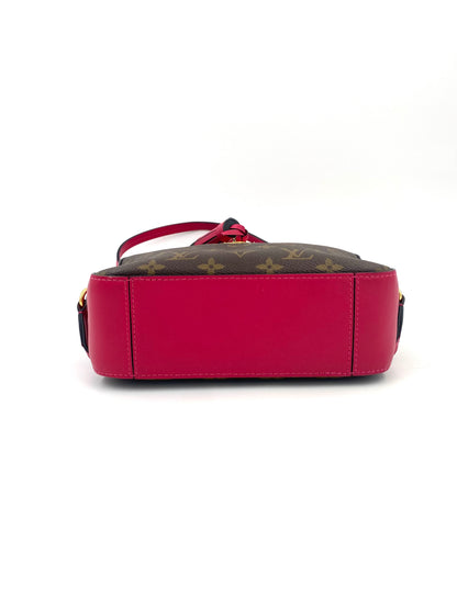 LOUIS VUITTON Saintonge Monogram fuchsia