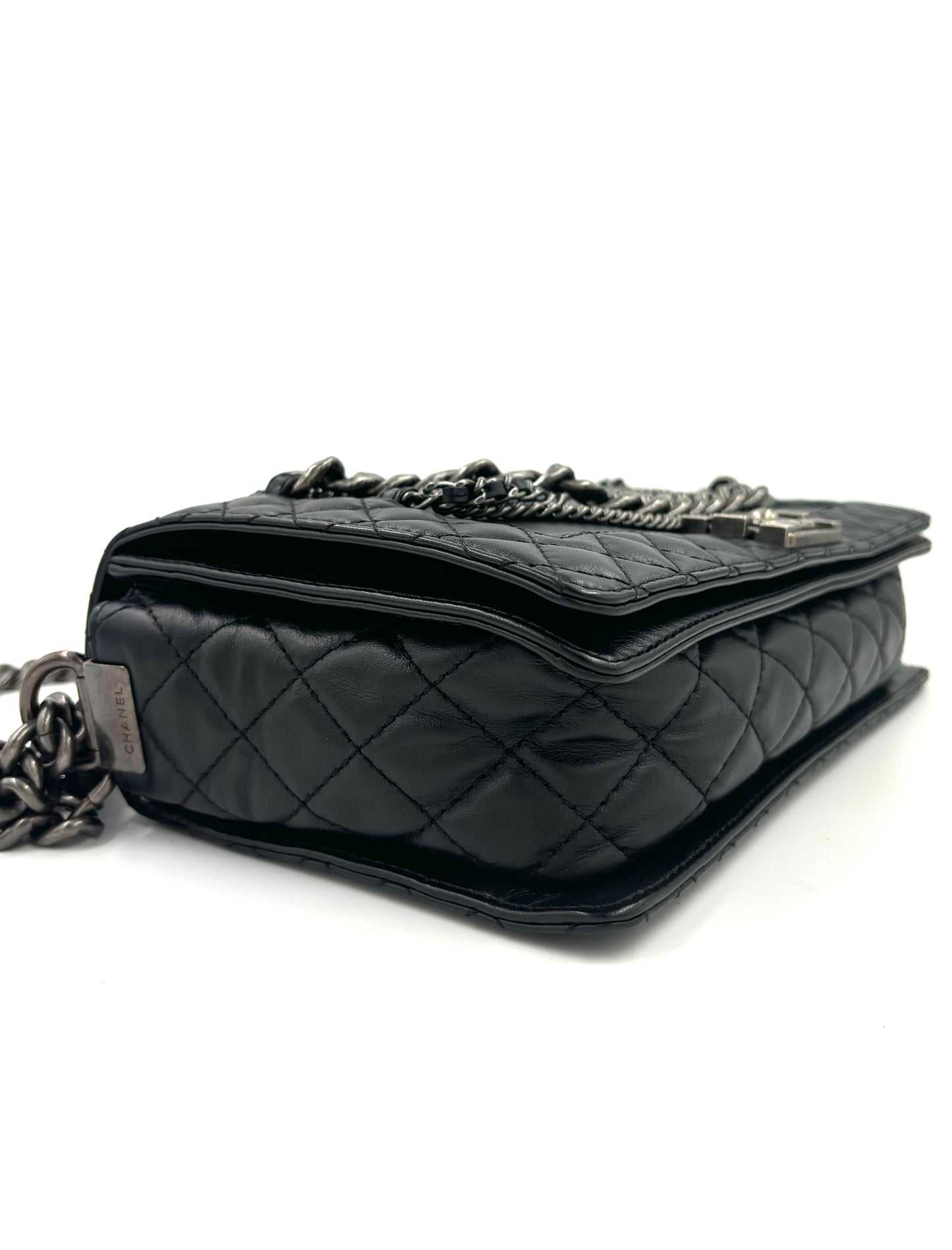 CHANEL Boy Bag Multichain schwarz