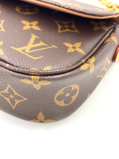 LOUIS VUITTON Ivy Woc Monogram Canvas - Clutch & Macarons - Chip - Clutch & Macarons - 