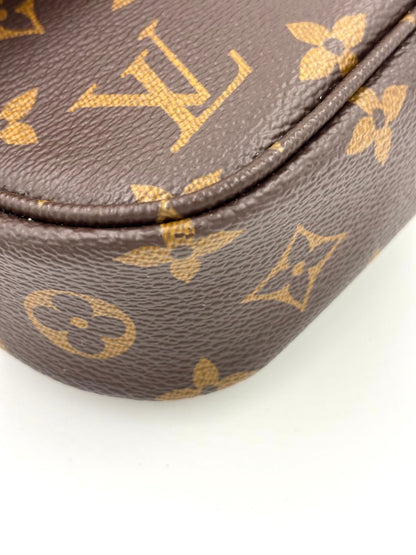 LOUIS VUITTON Ivy Woc Monogram Canvas - Clutch & Macarons - Chip - Clutch & Macarons - 