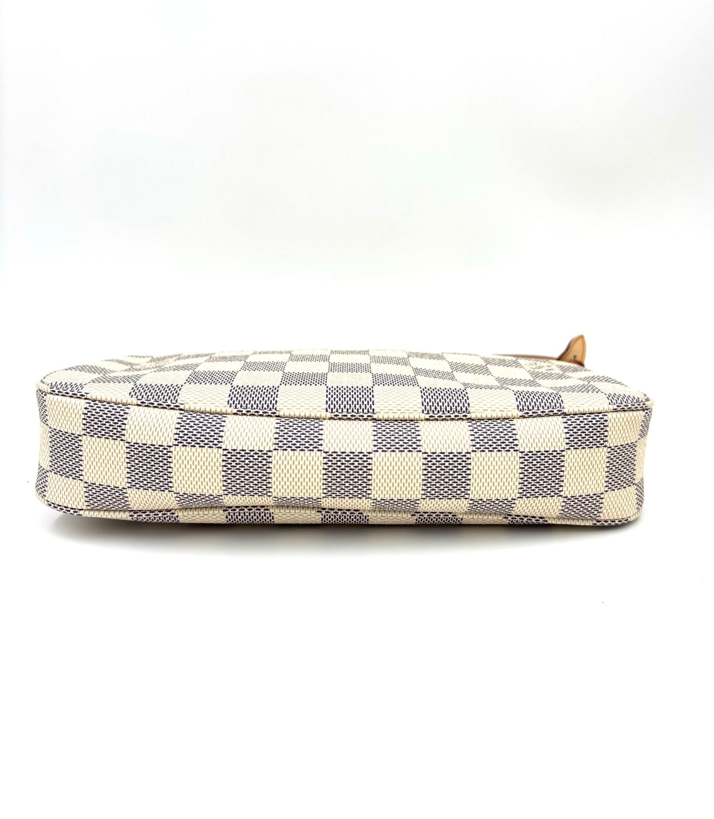 LOUIS VUITTON Pochette Accessoires NM Damier Azur - Clutch & Macarons - Chip - Clutch & Macarons - 