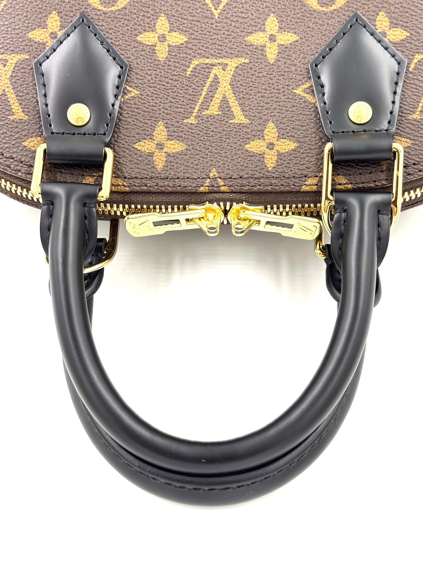 LOUIS VUITTON Alma BB Worldtour