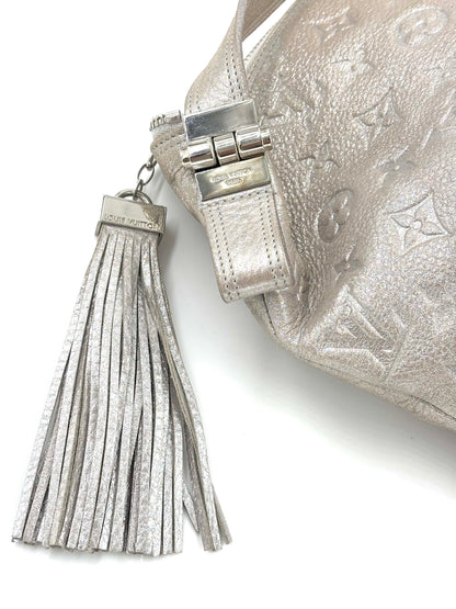 LOUIS VUITTON Shimmer Hobobag silber