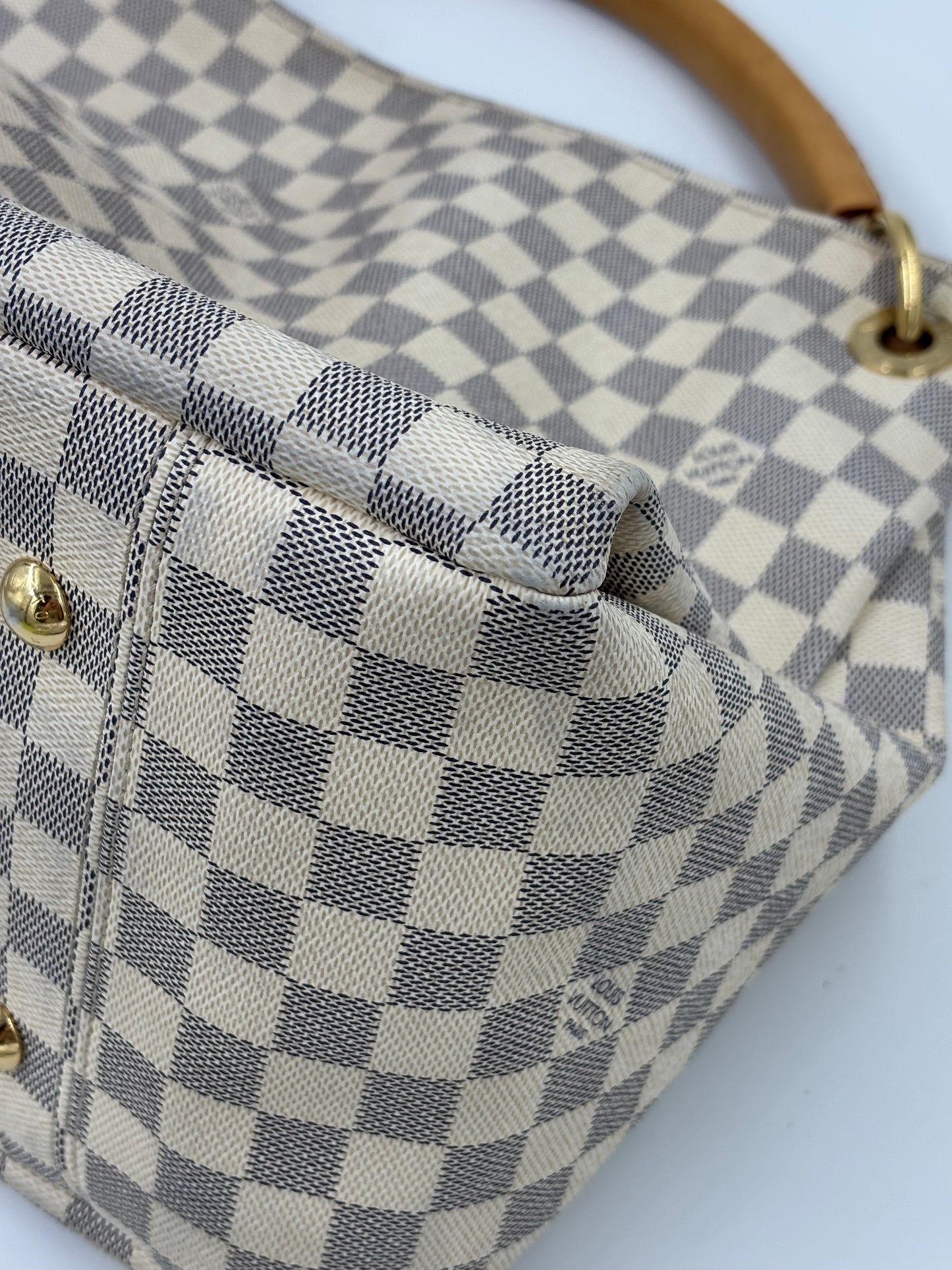 LOUIS VUITTON Artsy MM Damier Azur